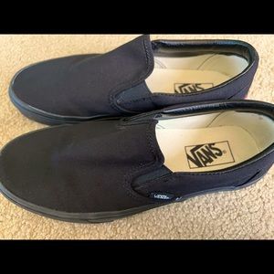 BRAND NEW VANS! All black. Mens size 8.5/ womens size 10